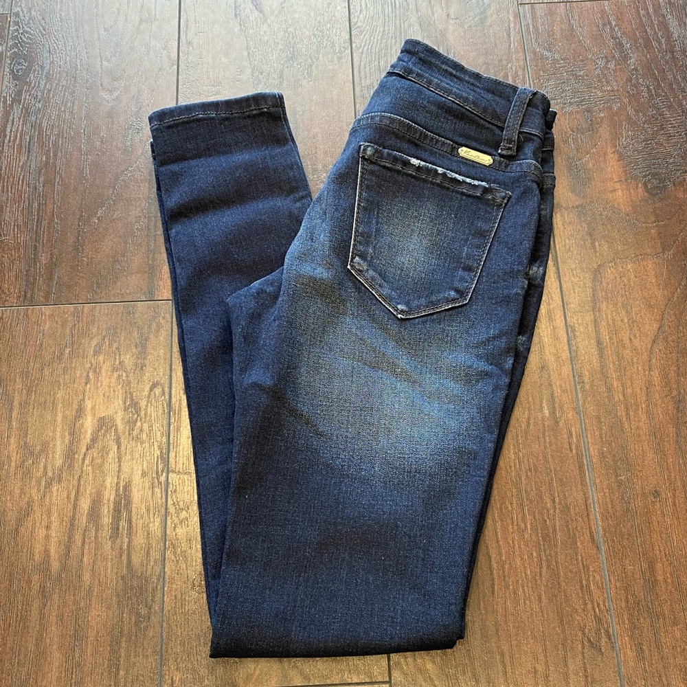 Kancan Midrise Skinny KC7985HRD Size 24 Used